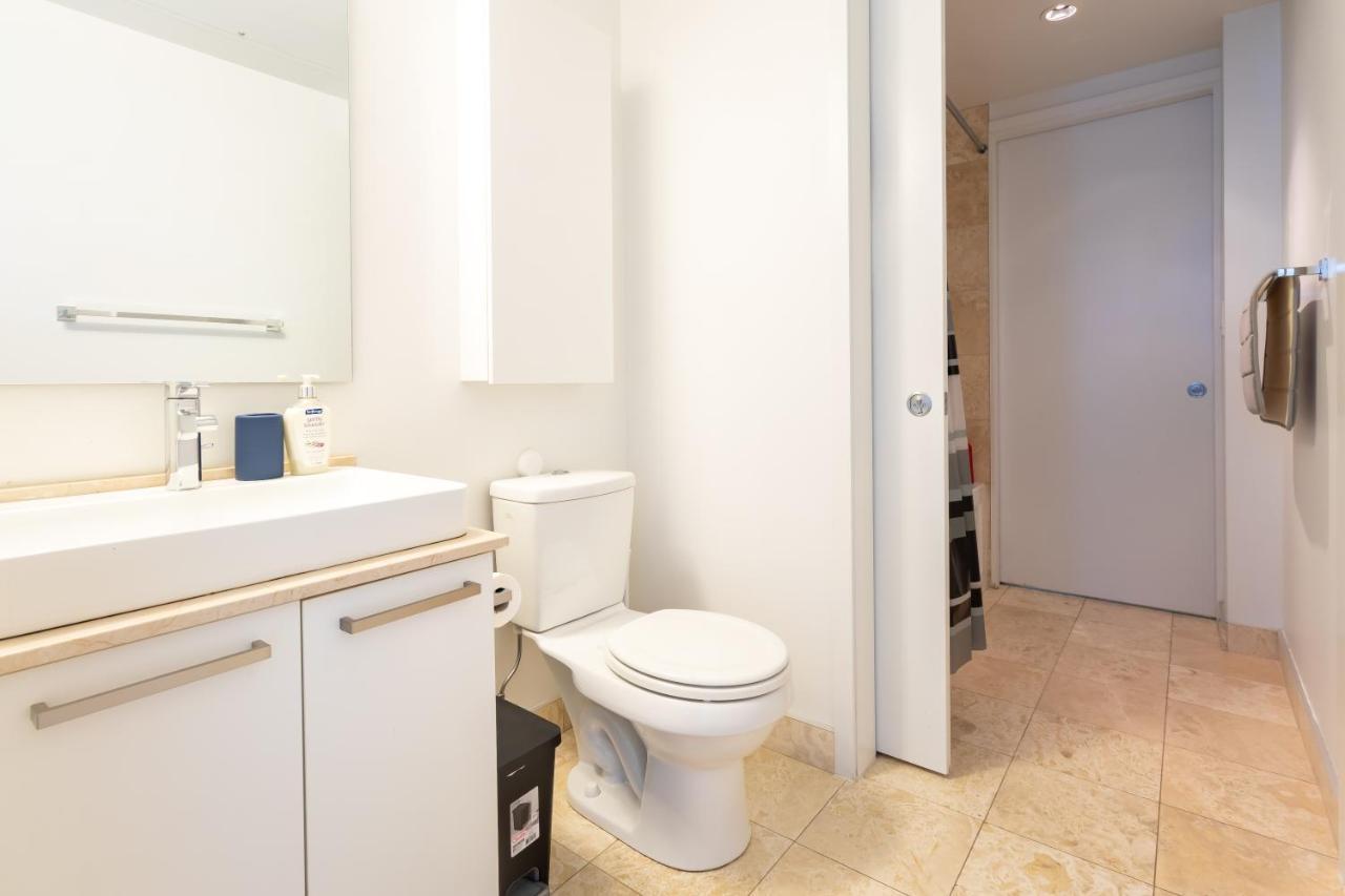 טורונטו Exclusive Downtown 2Bed Suites מראה חיצוני תמונה